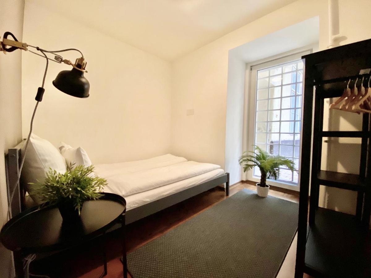 בודפשט Budget Apartment By Hi5- Karoly 16 מראה חיצוני תמונה